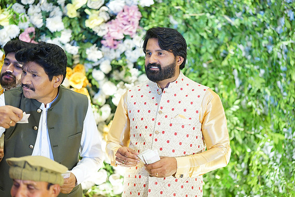 Ihtasham & Iqra Mehndi 00074
