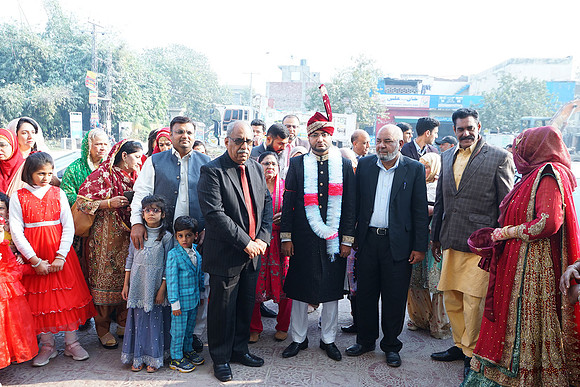 Umer & Maryam Barat 00220