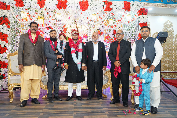 Umer & Maryam Barat 00236