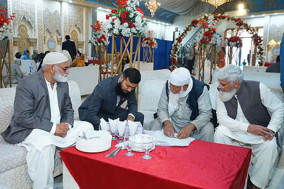 Umer & Maryam Barat 00253