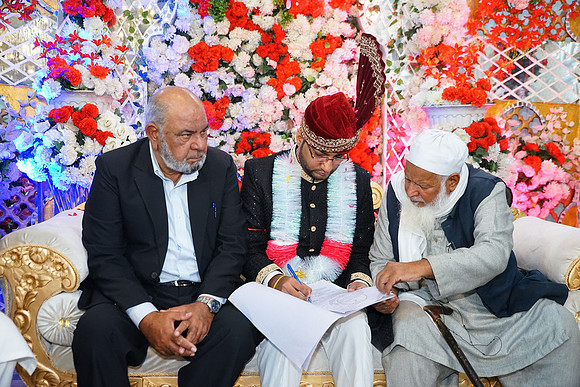 Umer & Maryam Barat 00291