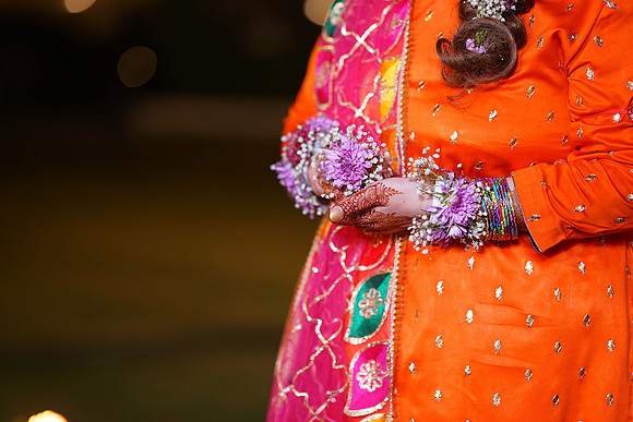 Ammara & Azeem Mehndi 00049