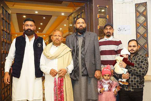Asif & Kanwal Barat 00056