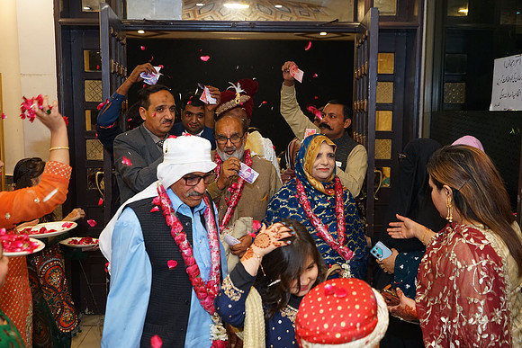 Asif & Kanwal Barat 00077