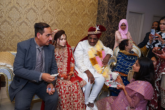 Asif & Kanwal Barat 00159