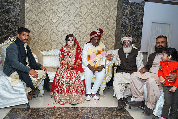 Asif & Kanwal Barat 00204