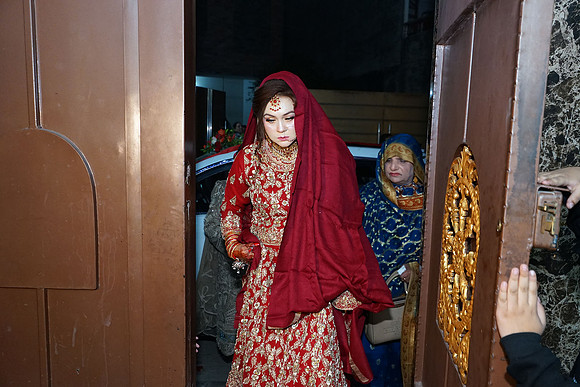 Asif & Kanwal Barat 00212