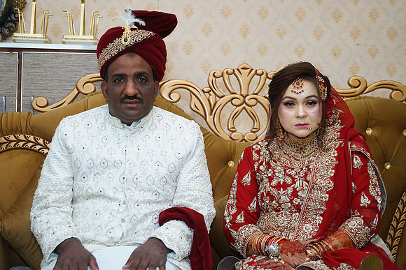 Asif & Kanwal Barat 00236