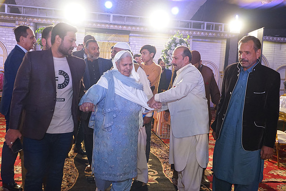 Malik Walima 00128