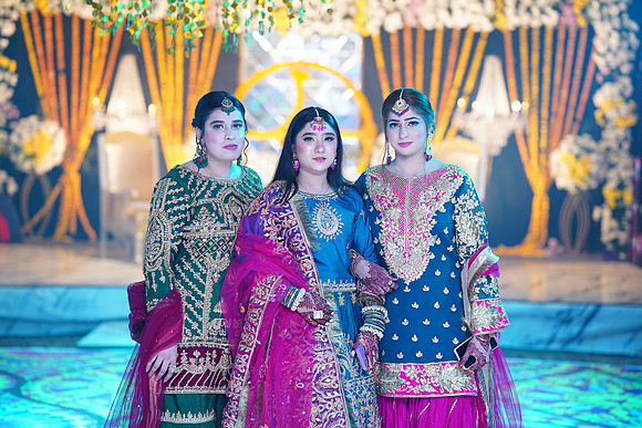 Usman & Sania Mehndi 00081