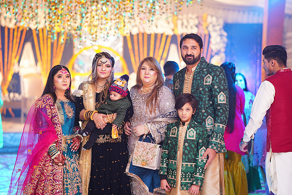 Usman & Sania Mehndi 00173