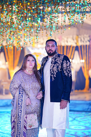 Usman & Sania Mehndi 00193