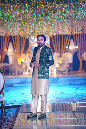 Usman & Sania Mehndi 00208