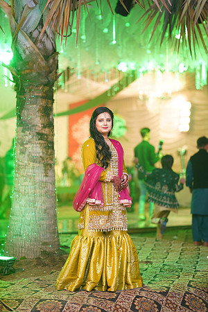 Usman & Sania Mehndi 00225