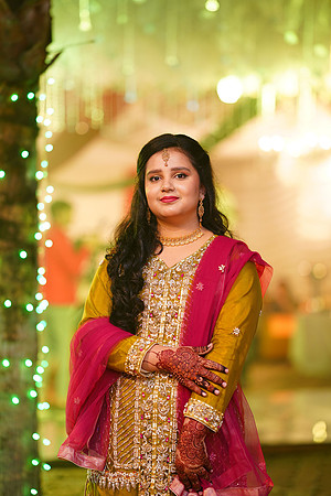 Usman & Sania Mehndi 00233