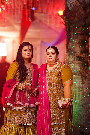 Usman & Sania Mehndi 00238