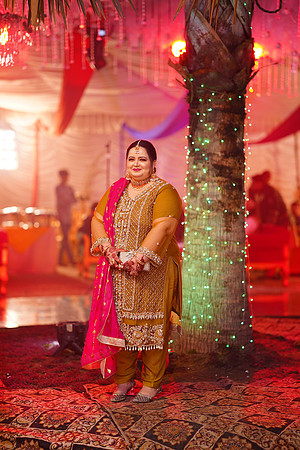Usman & Sania Mehndi 00248
