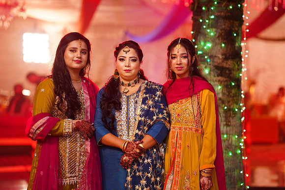 Usman & Sania Mehndi 00260