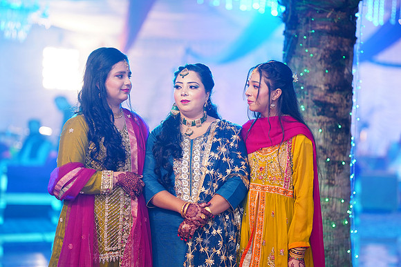Usman & Sania Mehndi 00262
