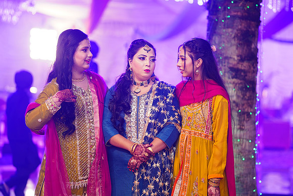 Usman & Sania Mehndi 00264