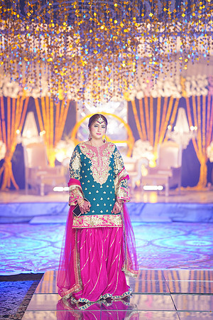 Usman & Sania Mehndi 00084
