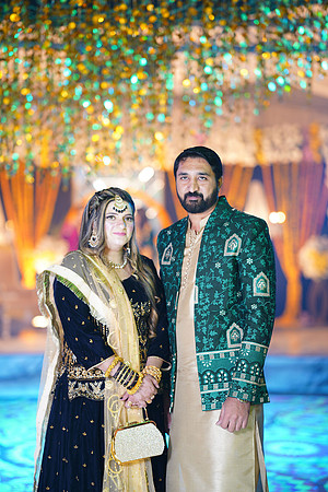 Usman & Sania Mehndi 00159