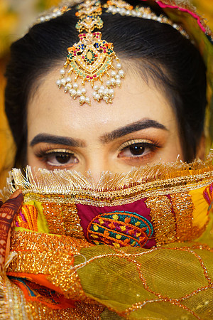 Rafiya & Fahad Mehndi 00071