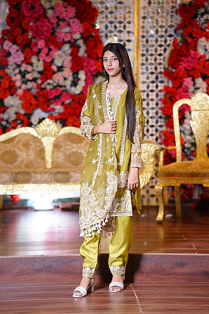 Nimra & Umair Barat 00167
