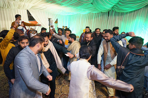 Junaid & Mehwish Mehndi 00107