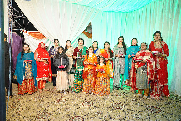 Junaid & Mehwish Mehndi 00117