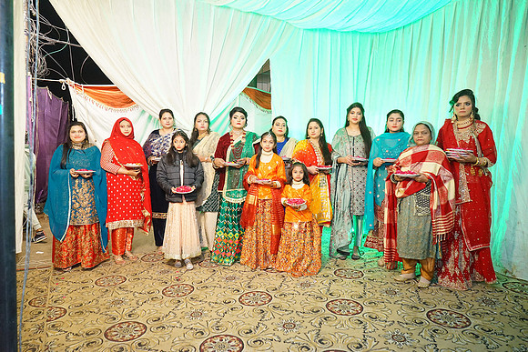 Junaid & Mehwish Mehndi 00118