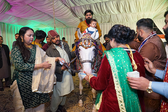 Junaid & Mehwish Mehndi 00142