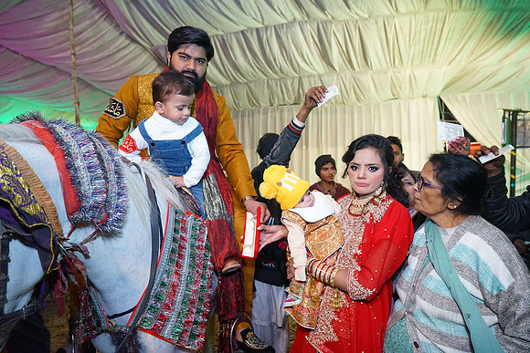 Junaid & Mehwish Mehndi 00154