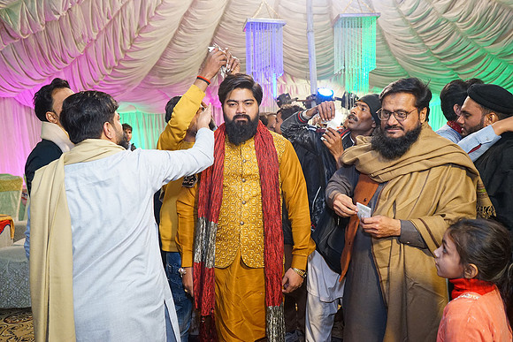 Junaid & Mehwish Mehndi 00161