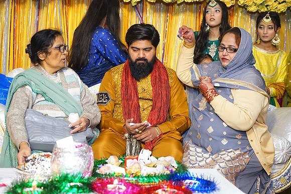Junaid & Mehwish Mehndi 00191