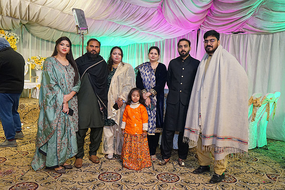 Junaid & Mehwish Mehndi 00251