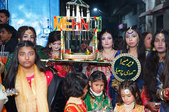 Fayaz & Anum Mehndi 00058