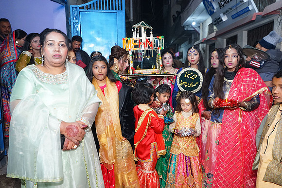 Fayaz & Anum Mehndi 00056