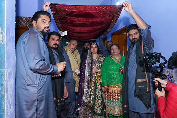Fayaz & Anum Mehndi 00064