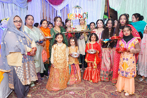 Fayaz & Anum Mehndi 00061