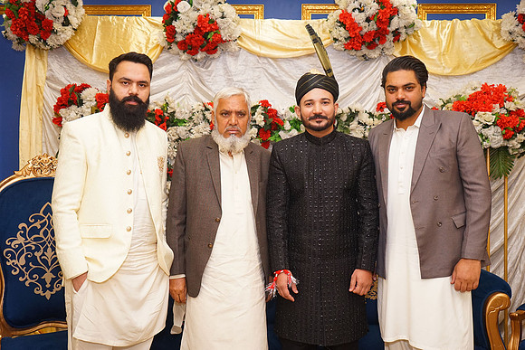 Fayaz & Anum Barat 00213