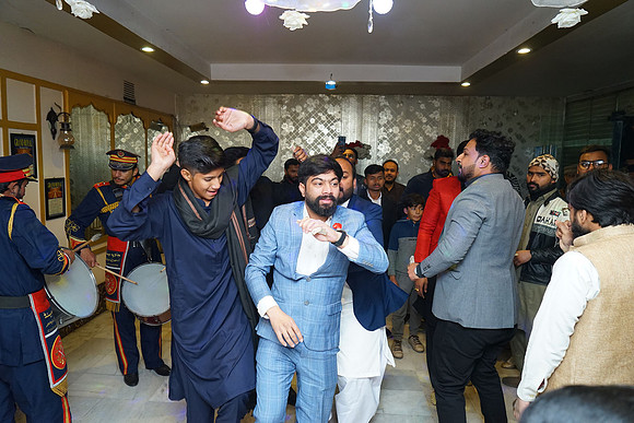 Junaid & Mehwish Barat 00167