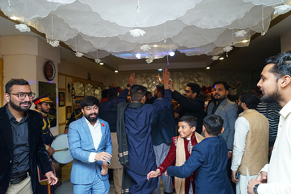 Junaid & Mehwish Barat 00170