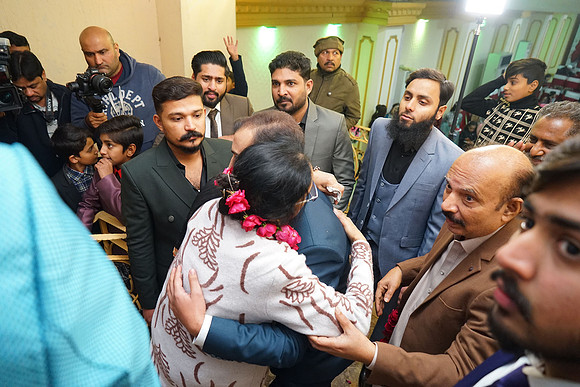 Junaid & Mehwish Barat 00199