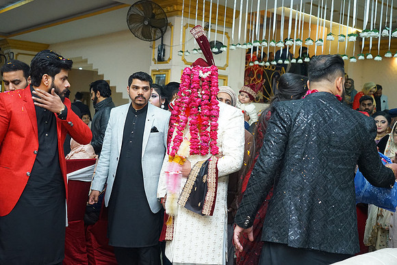 Junaid & Mehwish Barat 00220