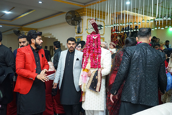 Junaid & Mehwish Barat 00221