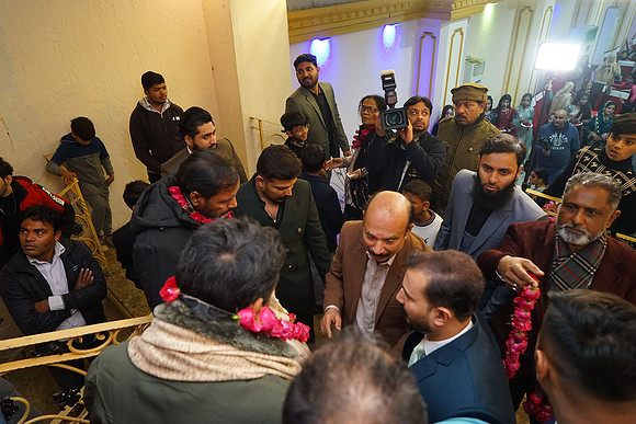Junaid & Mehwish Barat 00206