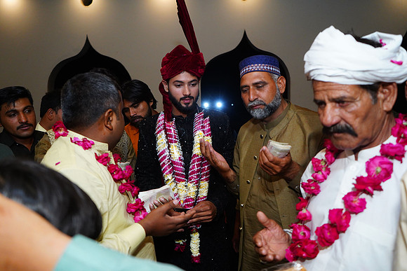 Dawood & Sitara Barat 00201