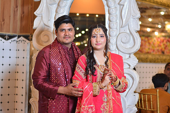 Usama & Bisma Mehndi 00199