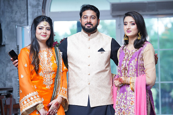 Azhar & Ayesha 00219
